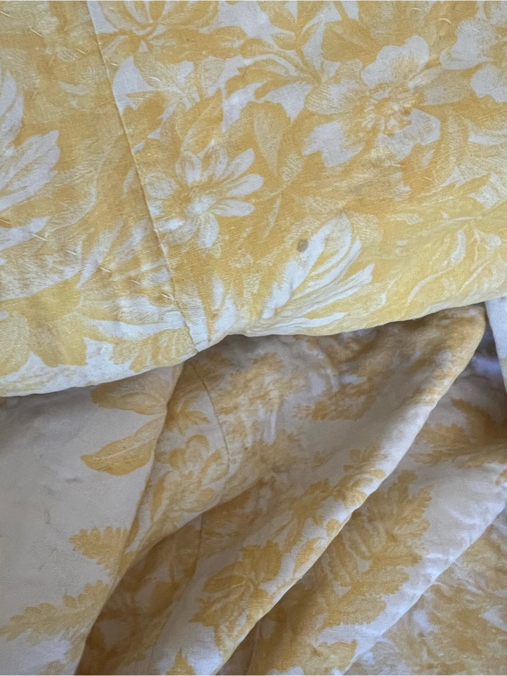 Pottery Barn Yellow Floral Quilted Coverlet Blanket size King - Picture 6 of 8